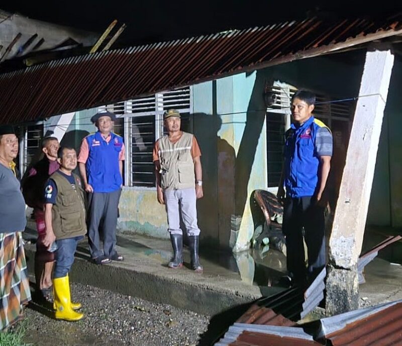Gerak Cepat, Pemkab Lutim Bantu Korban Puting Beliung Burau