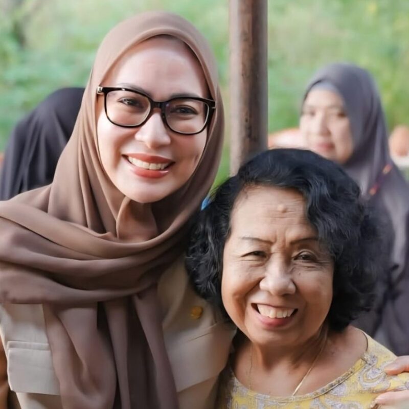 Tak Terlihat di Panggung, Doa dan Air Mata Ani Nurbani Iringi Amanah Besar