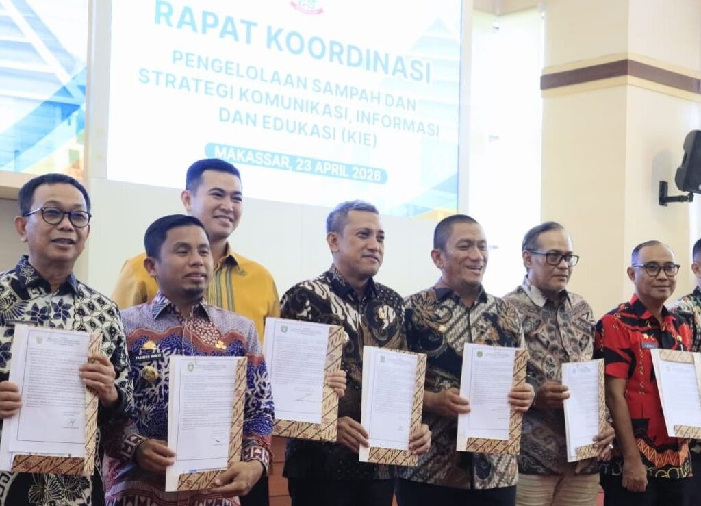 Bupati Lutim Dorong Gerakan Pengelolaan Sampah Berbasis Rumah Tangga