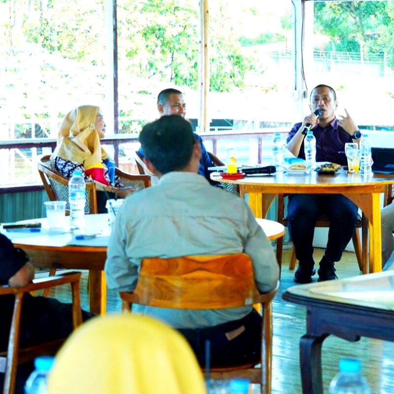 Kumpulkan para Kepala Puskesmas, Bupati Lutim Minta Benahi Fasilitas dan Sistem Kesehatan