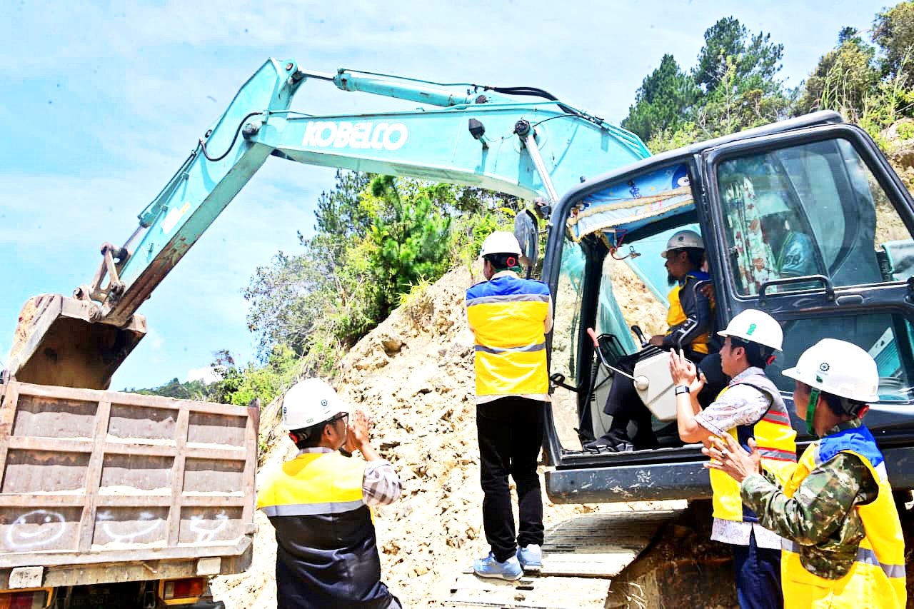 Groundbreaking Jalan ke Seko Dimulai, Pemprov Sulsel Gelontorkan Rp80 Miliar
