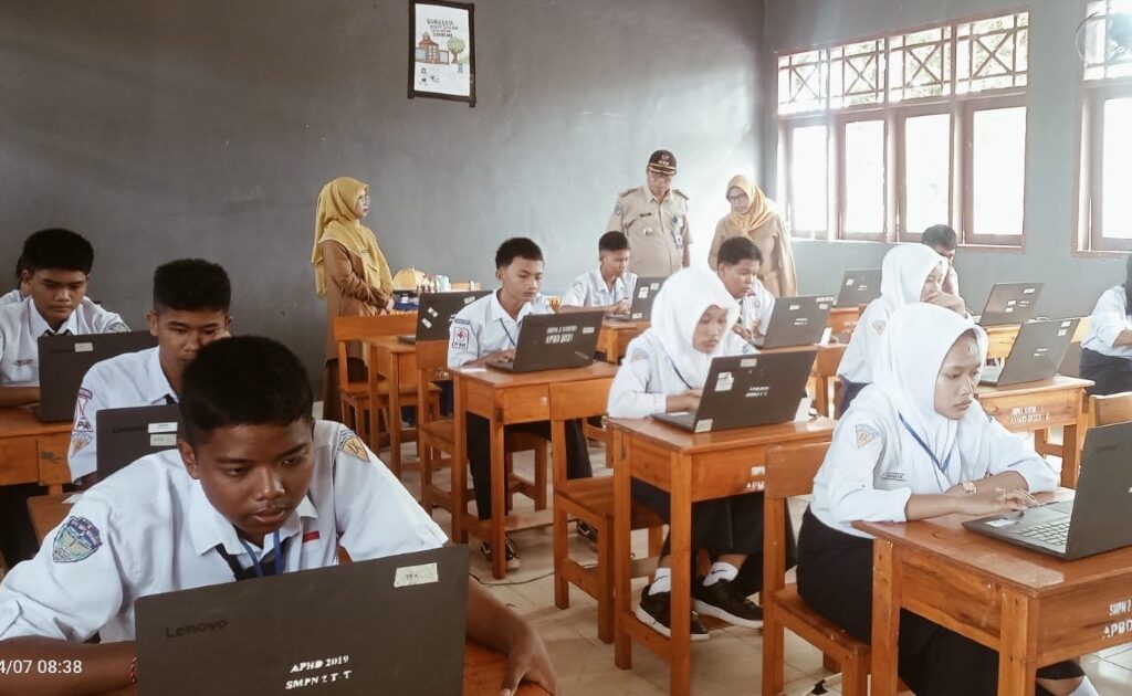 TKA Hari Kedua di Lutim Berjalan Lancar, Pemerintah Apresiasi Pihak Sekolah