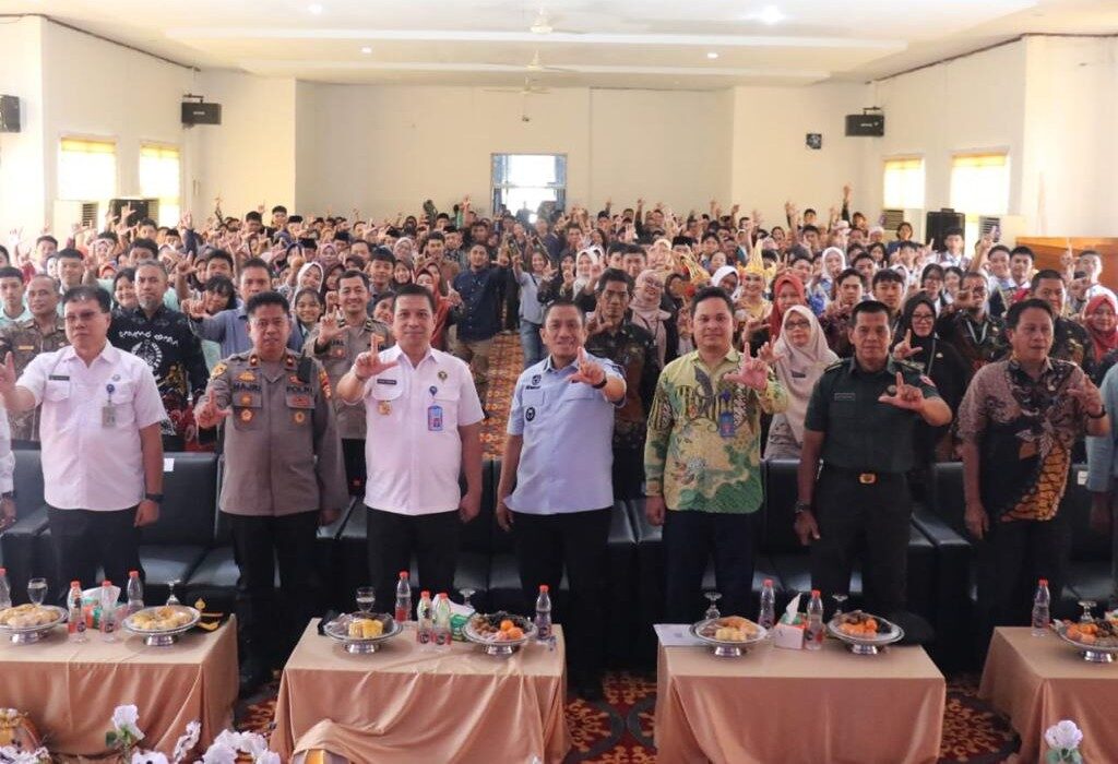 Deklarasi Sekolah Bersinar, Bupati Lutim Tegaskan Perang terhadap Narkoba