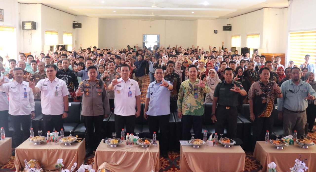 Deklarasi Sekolah Bersinar, Bupati Lutim Tegaskan Perang terhadap Narkoba