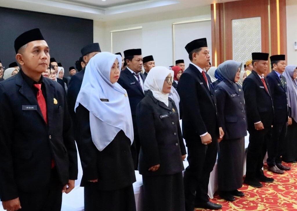Bupati Luwu Timur Lantik Puluhan Pejabat, Perkuat Kinerja Pelayanan Publik Bupati Luwu Timur Lantik Puluhan Pejabat, Perkuat Kinerja Pelayanan Publik