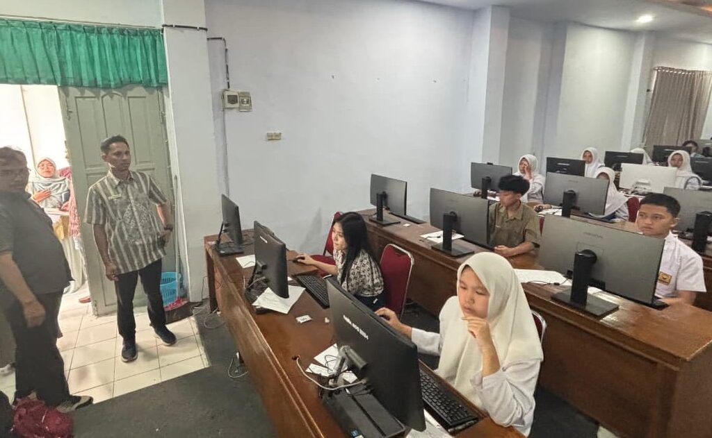 Ombudsman Pantau Seleksi CAT SPMB 2026 SMAN 17 Makassar Ombudsman Pantau Seleksi CAT SPMB 2026 SMAN 17 Makassar