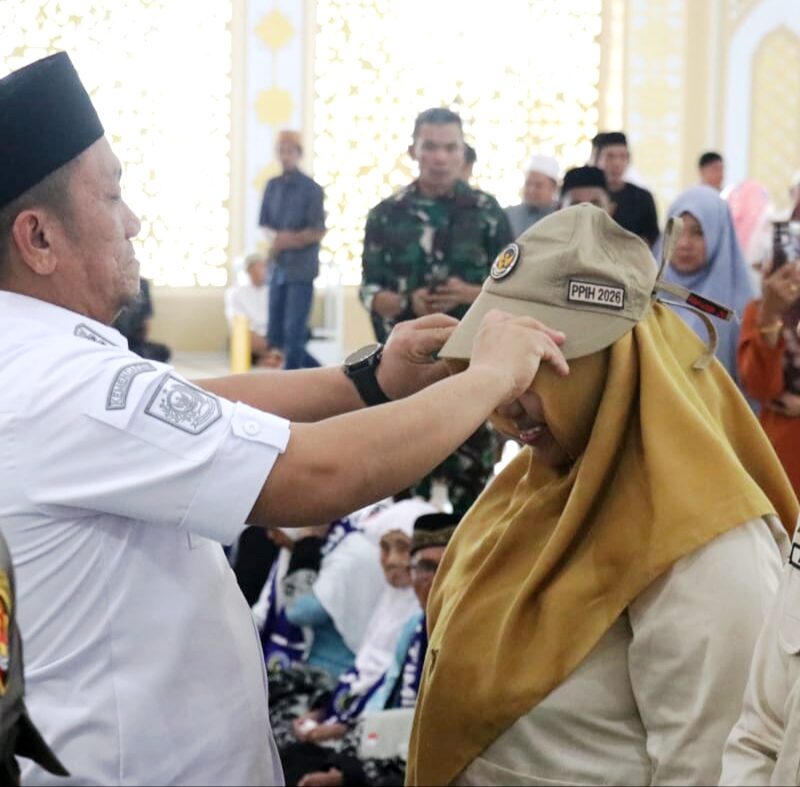 Diiringi Doa, Bupati Lutim Lepas JCH Menuju Tanah Suci