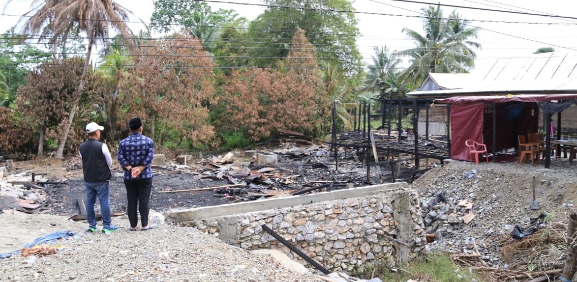 Ibas Pastikan Korban Maliwowo Kebakaran dapat Bantuan Secepatnya