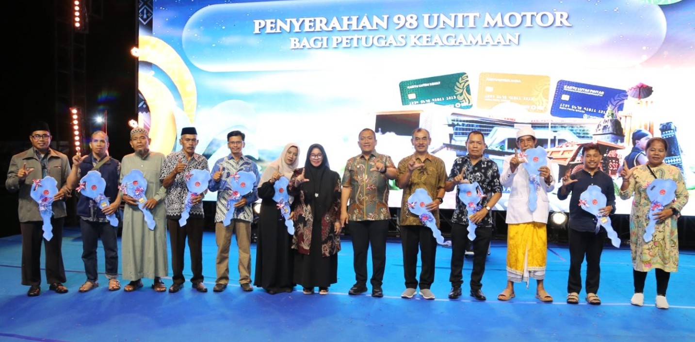 Pertama Kalinya, Petugas Keagamaan di Lutim dapat Motor Dinas