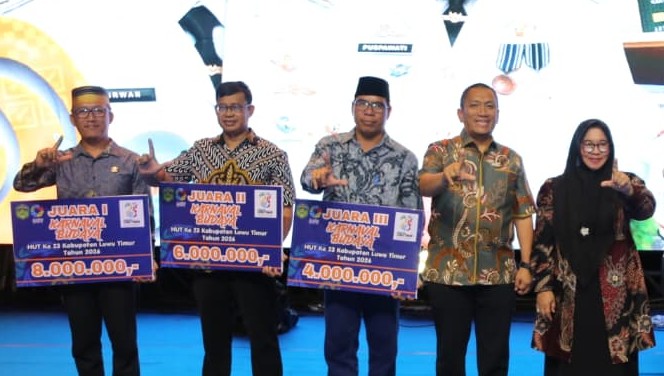 Tomtim Raih Juara III Lomba Karnaval Budaya HUT Lutim