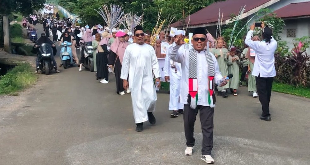 Ribuan Masyarakat Lutim Tumpah Ruah Rayakan Tahun Baru Islam