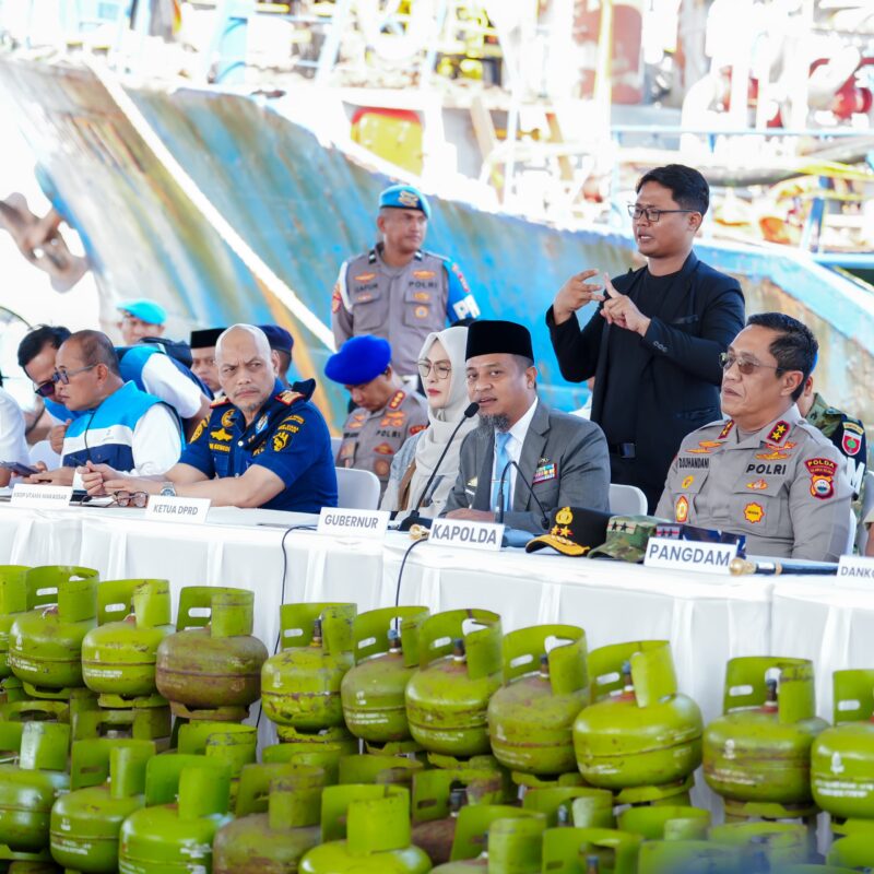 Gubernur Dukung Polda Sulsel Tindak Tegas Pelaku Penyalahgunaan BBM Subsidi dan LPG Gubernur Dukung Polda Sulsel Tindak Tegas Pelaku Penyalahgunaan BBM Subsidi dan LPG