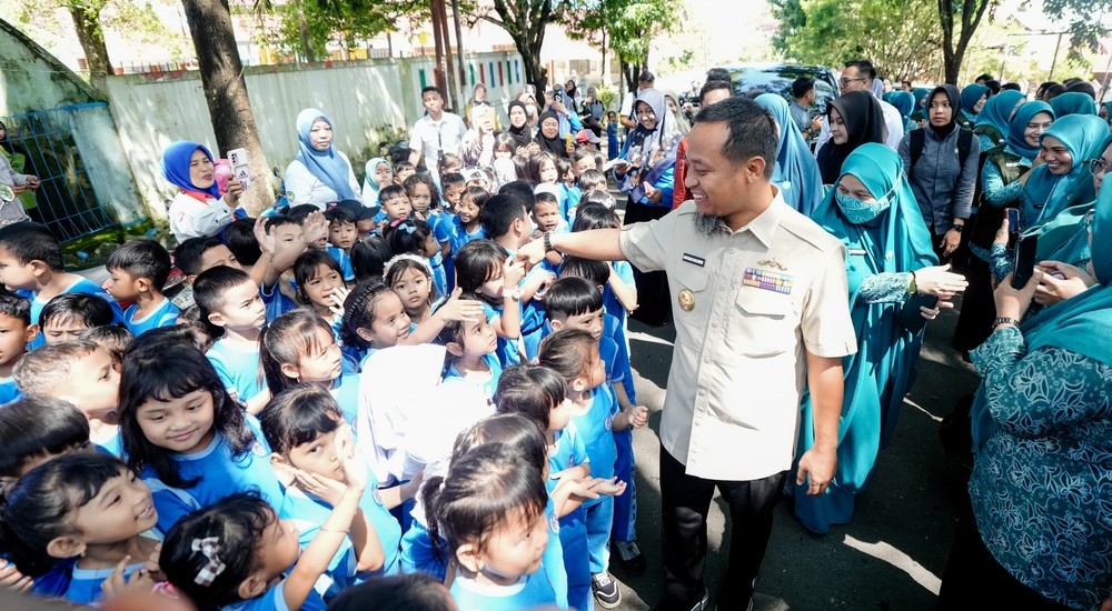 Gubernur Sulsel Sosialisasi Imunisasi di Gowa, Tekan Zero Dose