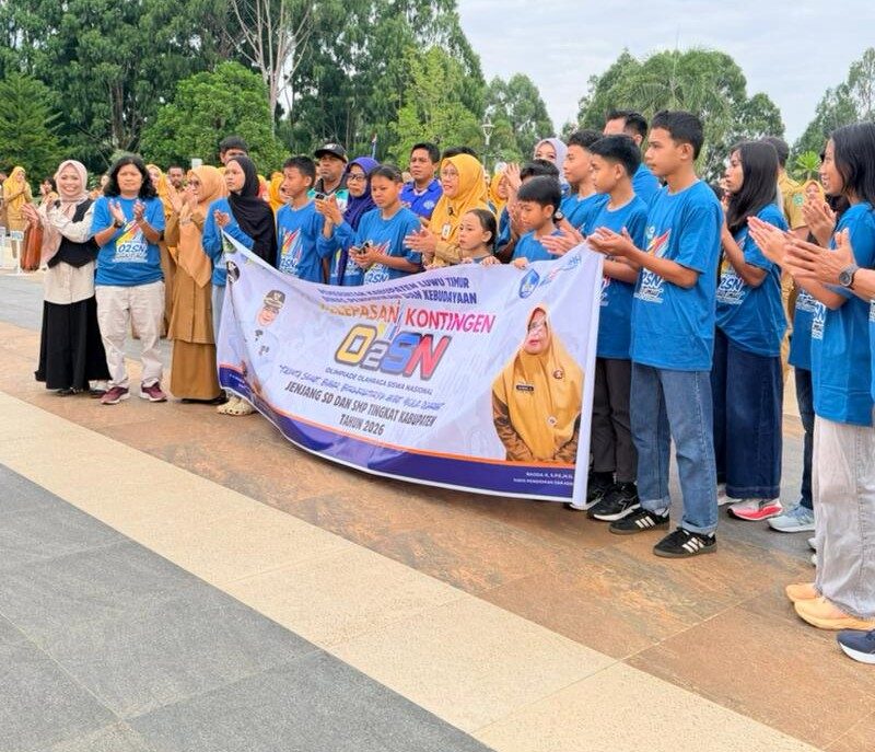 Sekda Lutim Lepas Kontingen Berlaga di O2SN Tingkat Provinsi