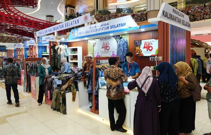 Pemprov Sulsel Sebut Penyelenggaraan HKG PKK dan Dekranas Dorong Ekonomi Daerah Pemprov Sulsel Sebut Penyelenggaraan HKG PKK dan Dekranas Dorong Ekonomi Daerah
