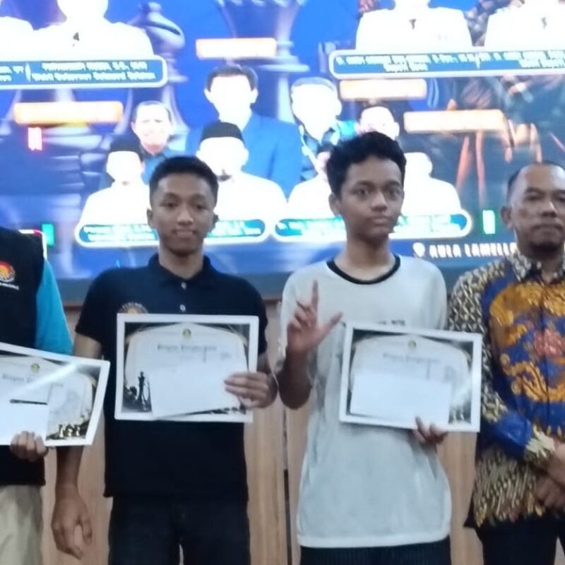 Juara Umum Kejurprov Catur Sulsel, Luwu Timur Kirim Sinyal Kuat Jelang Porprov Juara Umum Kejurprov Catur Sulsel, Luwu Timur Kirim Sinyal Kuat Jelang Porprov