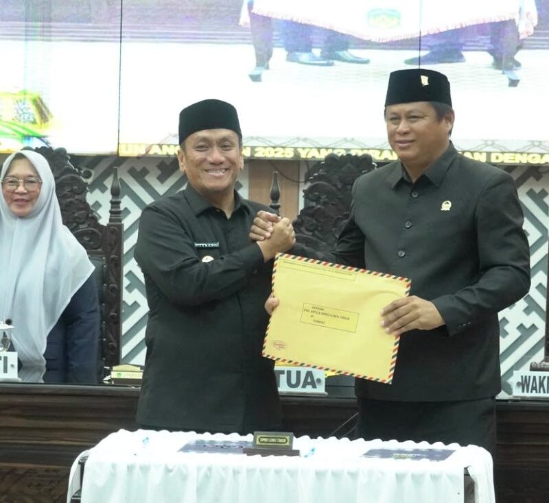 Ranperda Pertanggungjawaban APBD 2025 Disetujui, Pemkab Lutim Serahkan KUA-PPAS 2027 ke DPRD Ranperda Pertanggungjawaban APBD 2025 Disetujui, Pemkab Lutim Serahkan KUA-PPAS 2027 ke DPRD