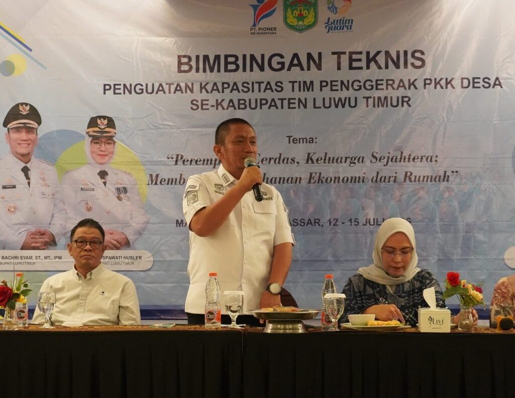 Bupati Lutim Minta PKK Tingkatkan Perhatian kepada Warga Bupati Lutim Minta PKK Tingkatkan Perhatian kepada Warga