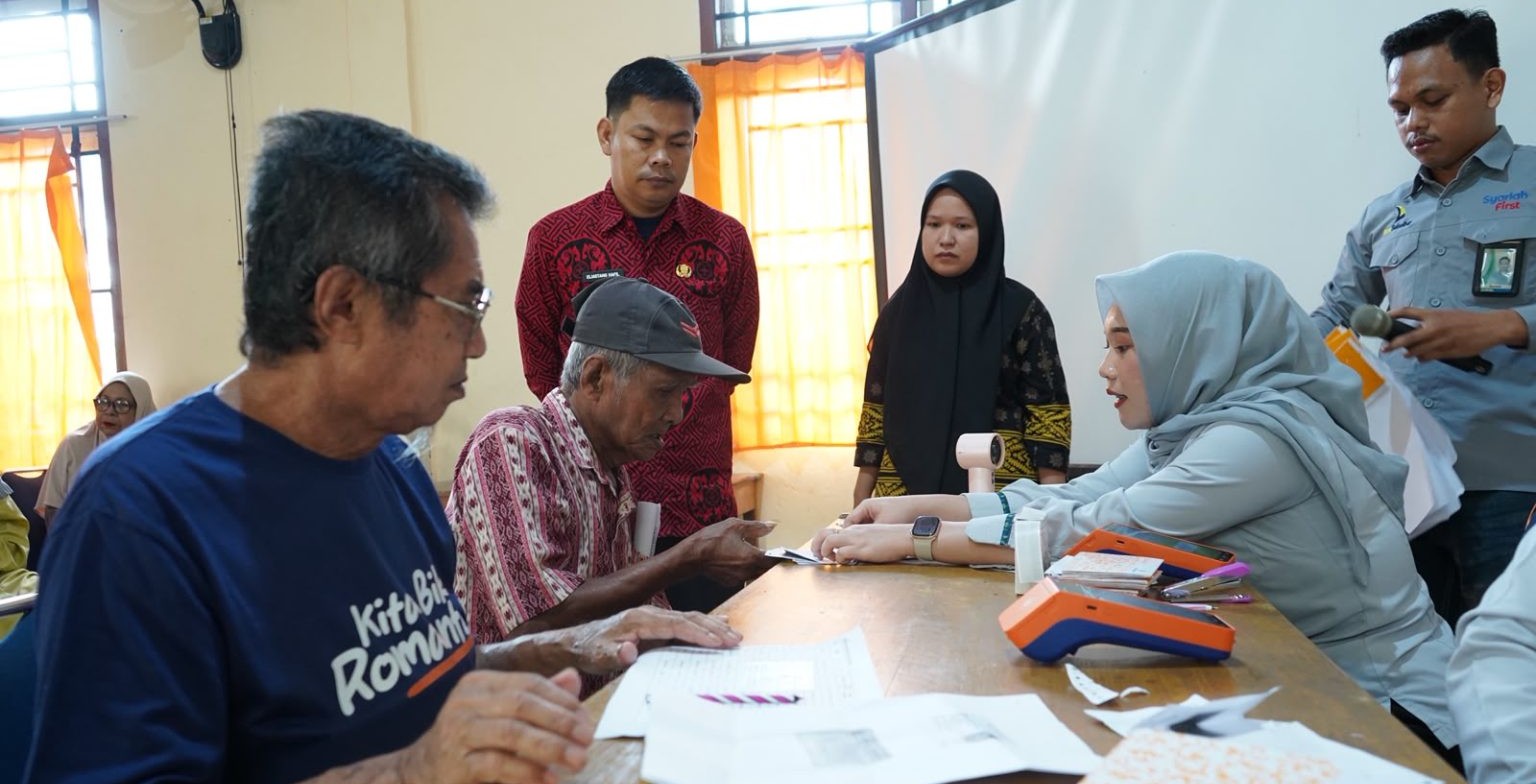 3 Juta Masuk Rekening, Lansia Lutim: Sejak 1971 Baru Sekarang Dapat Bantuan Seperti Ini