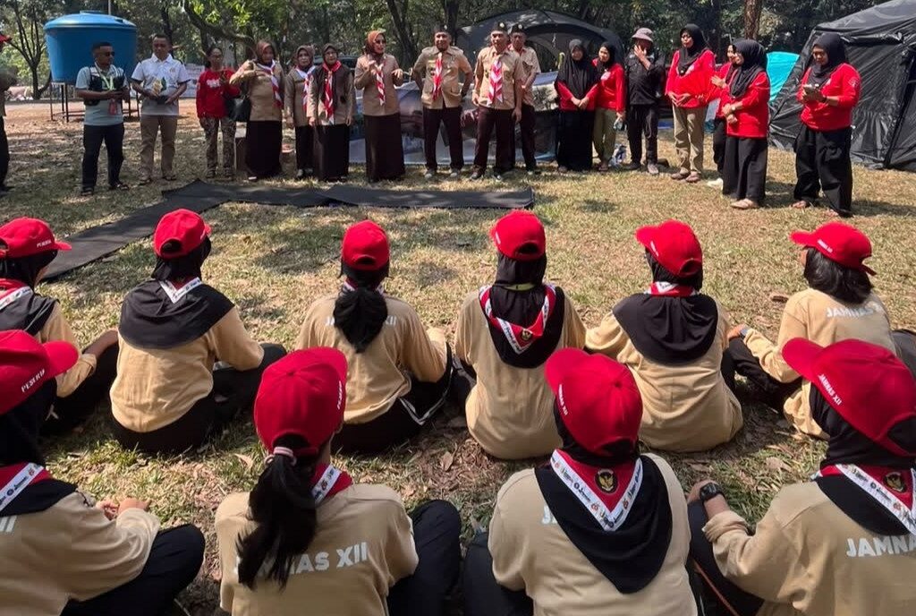 Ani Nurbani Irwan Hadir di Jamnas Pramuka Beri Dukungan Kontingen Lutim Ani Nurbani Irwan Hadir di Jamnas Pramuka Beri Dukungan Kontingen Lutim