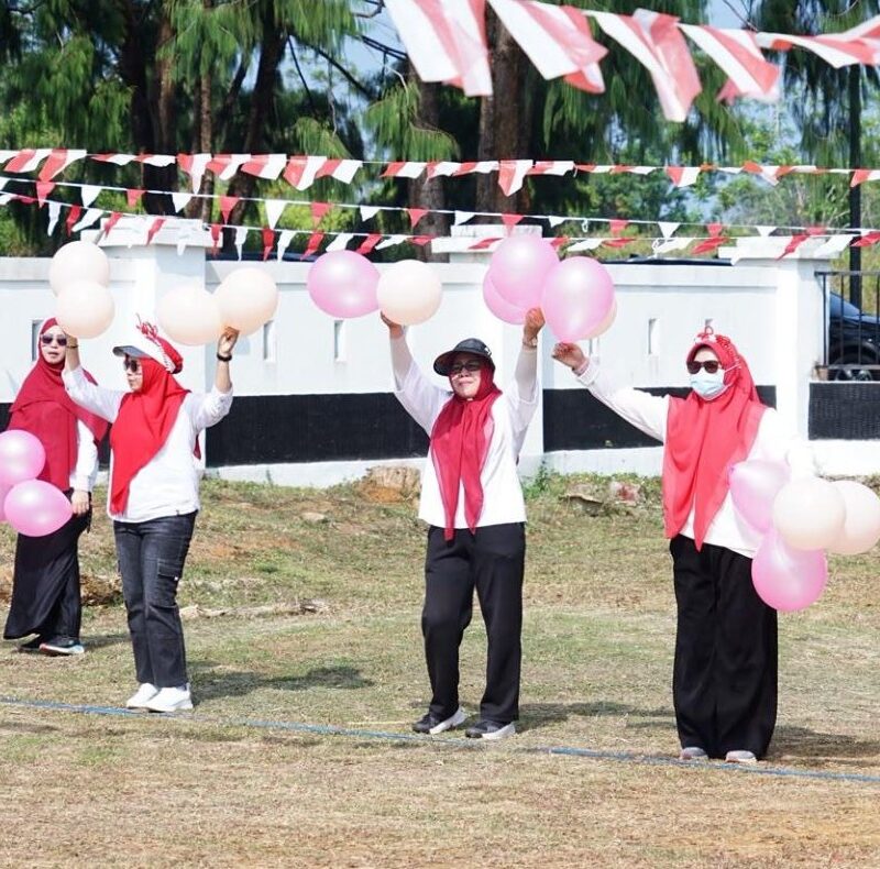 Meriahkan HUT RI ke-81, DWP Lutim Gelar Sejumlah Lomba