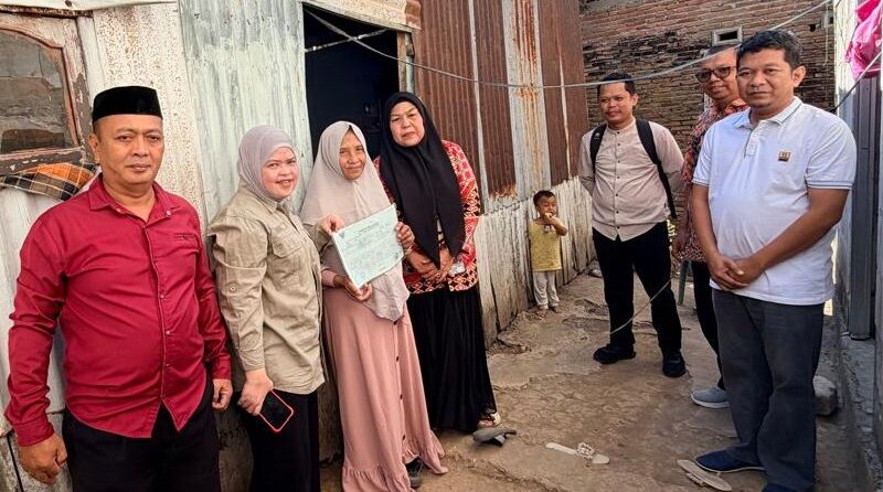 Gubernur Sulsel Salurkan BPBL untuk 130 Rumah di Gowa dan Bantaeng