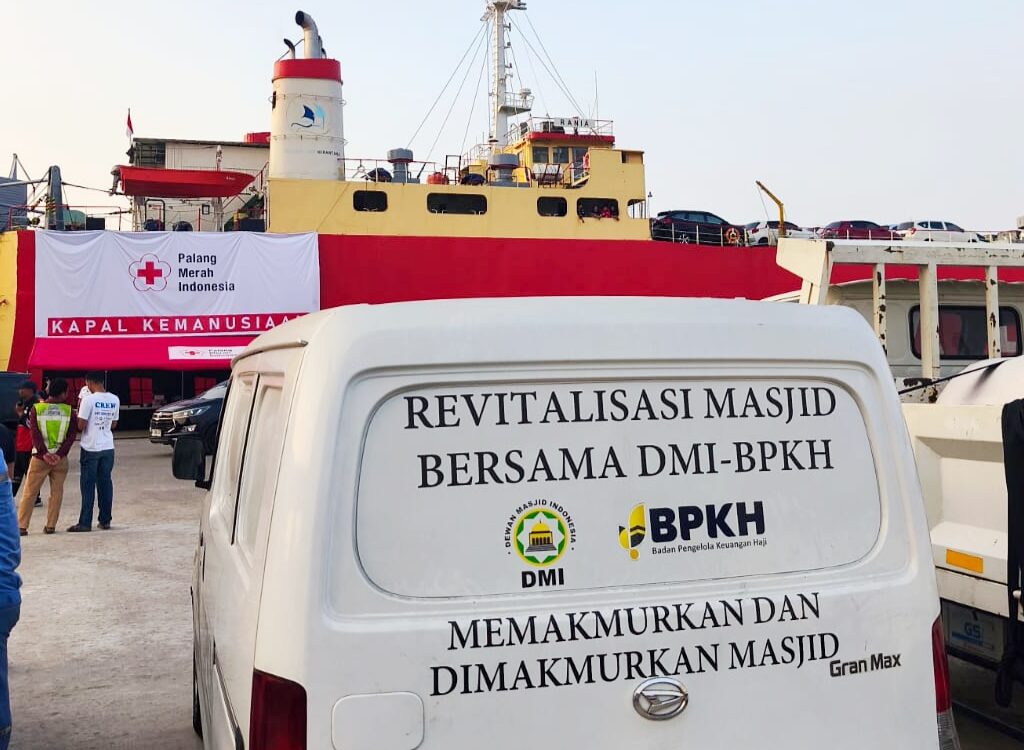 PP DMI Kirim Ribuan Perlengkapan Salat untuk Korban Gempa NTT PP DMI Kirim Ribuan Perlengkapan Salat untuk Korban Gempa NTT