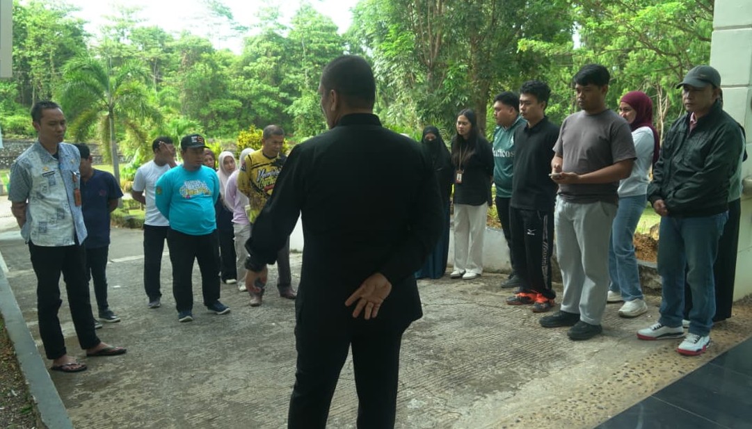 Sidak Dua OPD, Bupati Lutim Soroti Disiplin Pegawai hingga Program yang Belum Tuntas