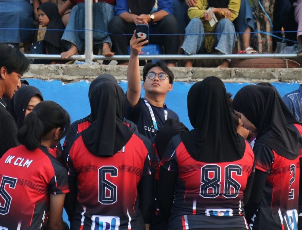 Lampia Cup III 2026 Bergulir, Irwan Harap Lahirnya Talenta Voli Muda Lutim Lampia Cup III 2026 Bergulir, Irwan Harap Lahirnya Talenta Voli Muda Lutim
