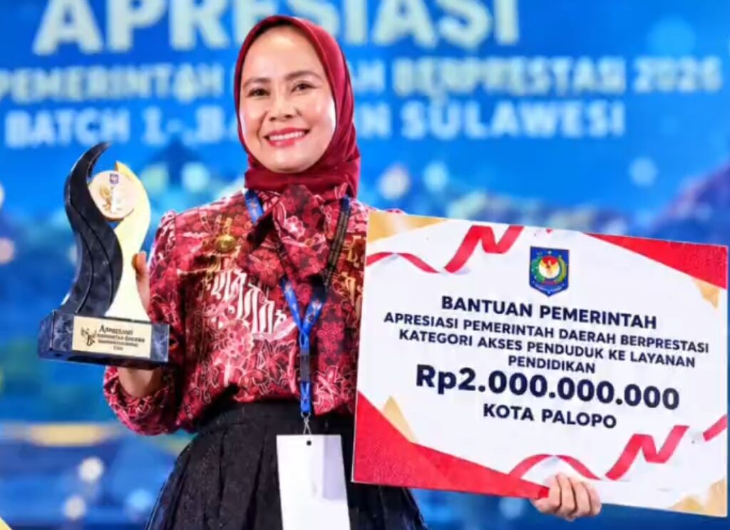 Palopo Raih Predikat Terbaik I di Sulawesi untuk Bidang Pendidikan Palopo Raih Predikat Terbaik I di Sulawesi untuk Bidang Pendidikan