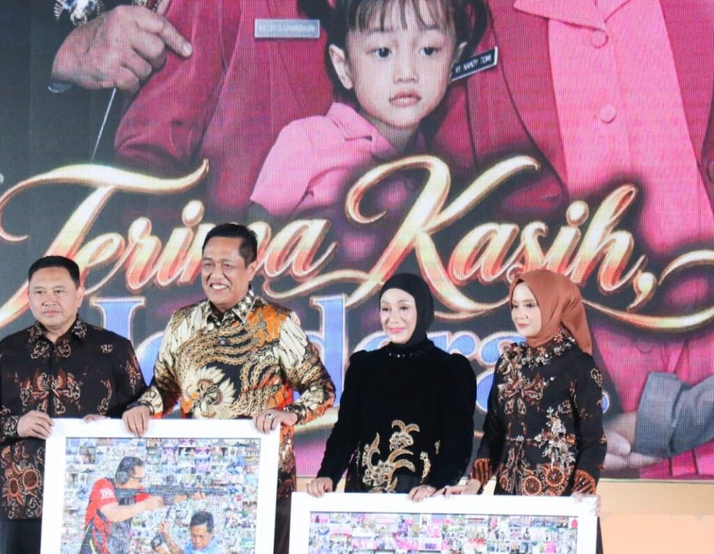 Hadiri Kenal Pamit Kapolda Sulsel, Wabup Lutim Komitmen Perkuat Kemitraan Strategis Hadiri Kenal Pamit Kapolda Sulsel, Wabup Lutim Komitmen Perkuat Kemitraan Strategis