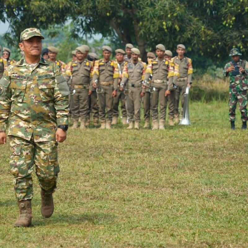 Buka TMMD ke-130, Bupati Lutim: Pembangunan Harus Merata hingga Desa