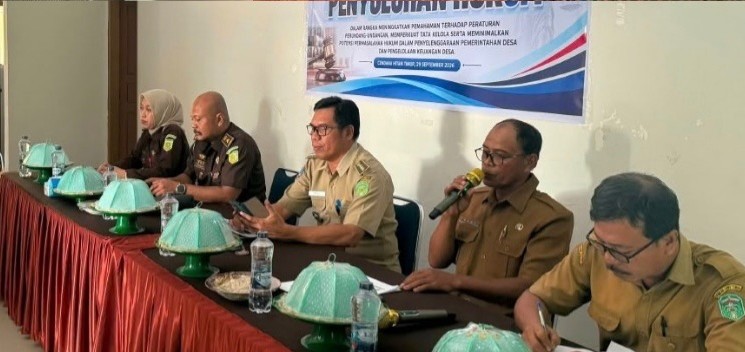 Kejari Lutim Minta Aparat Desa Catat Aset Secara Digital